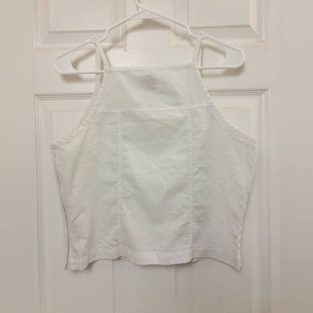 Levi's White Crop Pleated Top - Picture 8 of 9